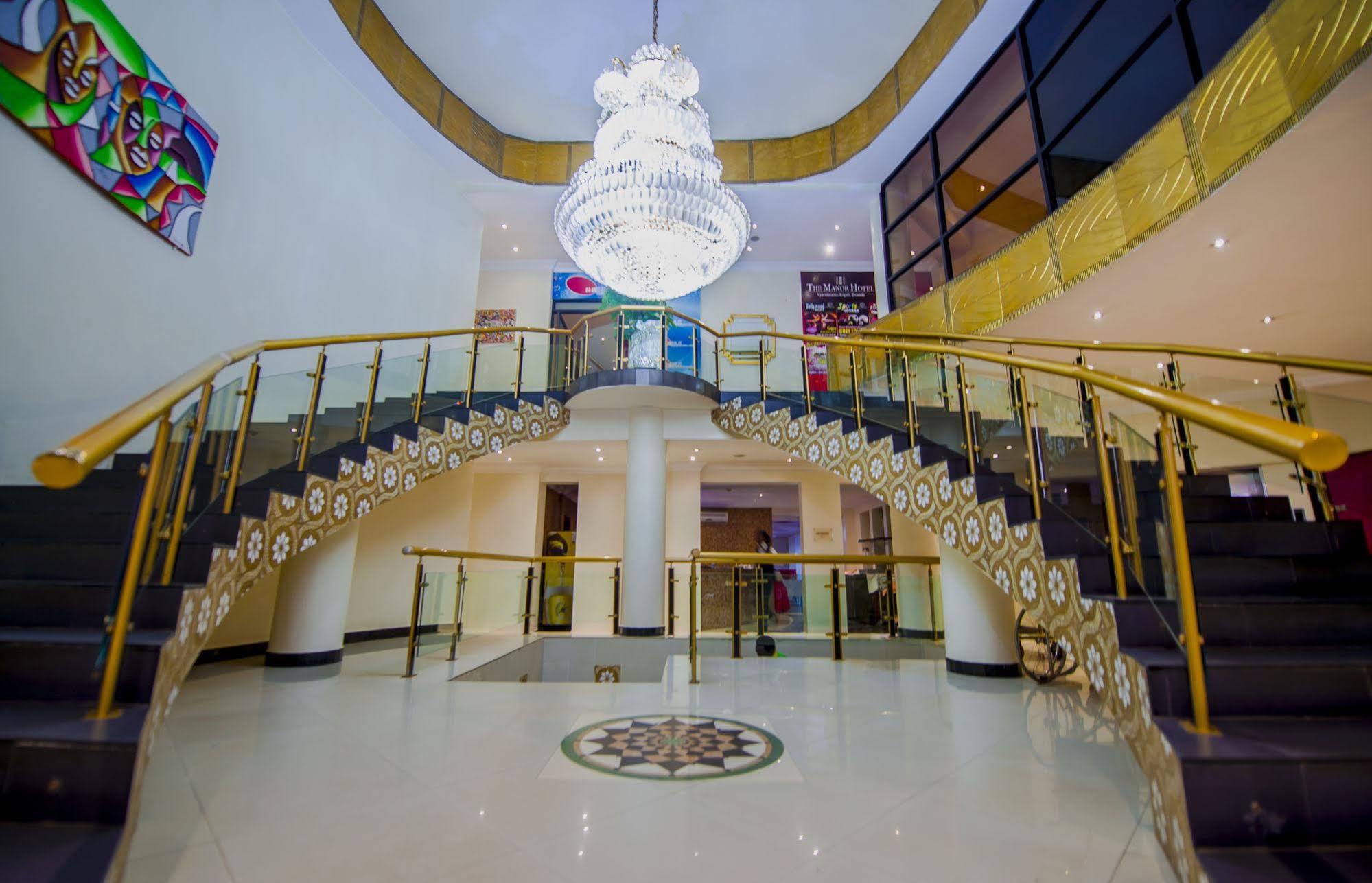 The Manor Hotel Kigali Exterior photo